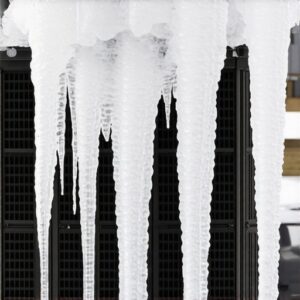 Read more about the article The Real Reason Your AC Unit Freezes Up into a Solid Block of Ice